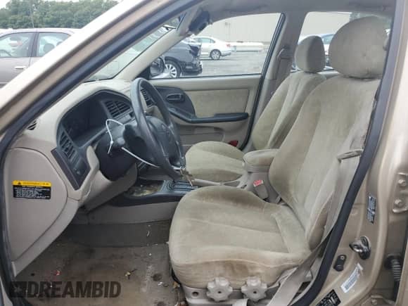 2003 Hyundai Elantra GLS with VIN KMHDN45D33U689255, listed as a Copart auction lot 81308734 with 196,405 mi miles and Non repairable. Bid and sale history available at DreamBid. Image 7.