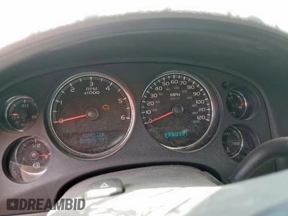 ✅ 2007 Chevrolet Tahoe LS • VIN: 1GNFC13C07J340290 • Lot: 61860395. Listed on Copart with 207,574 mi. Free auction sales archive from the USA and detailed vehicle history report at DreamBid. Image 9.