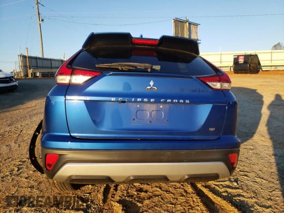 ✅ 2022 Mitsubishi Eclipse Cross SE • VIN: JA4ASWAA2NZ004878 • Lot: 82710095. Listed on Copart with 88,036 mi. Free auction sales archive from the USA and detailed vehicle history report at DreamBid. Image 6.