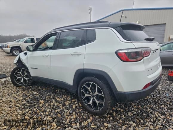 ✅ 2025 Jeep Compass Limited • VIN: 3C4NJDCN9ST509348 • Lot: 95560125. Listed on Copart with 33,453 mi. Free auction sales archive from the USA and detailed vehicle history report at DreamBid. Image 2.