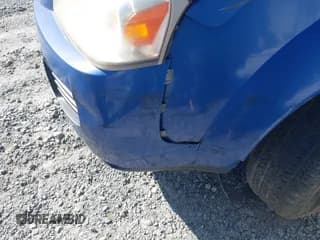 ✅ 2006 Saturn VUE • VIN: 5GZCZ33D16S888076 • Lot: 41715416. Wystawiony na IAAI z przebiegiem 103 807 mil. Bezpłatny archiwum sprzedaży aukcyjnych z USA i szczegółowy raport historii pojazdu na DreamBid. Zdjęcie 6.