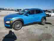 2020 Hyundai Kona SEL с VIN KM8K2CAA8LU529541, выставлен на аукционе Copart как лот 72428132 с пробегом 49 694 миль миль и . История ставок и продаж доступна на DreamBid. Изображение 1.