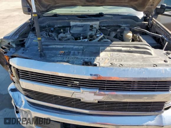 2015 Chevrolet Silverado 2500HD LTZ с VIN 1GC1KWE84FF104240, выставлен на аукционе Copart как лот 84268505 с пробегом 361 305 миль миль и Списание • Salvage title. История ставок и продаж доступна на DreamBid. Изображение 11.