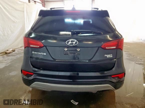 ✅ 2017 Hyundai Santa Fe 2.4L • VIN: 5NMZUDLB0HH051171 • Лот: 84047765. Опубликован ранее на Copart с пробегом Не указан. Бесплатный доступ к архиву аукционных продаж из США и подробный отчёт об истории автомобиля на DreamBid. Изображение 6.