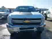 ✅ 2013 Chevrolet Silverado 2500HD Work Truck • VIN: 1GC2KVCGXDZ403672 • Lot: 41944179. Wystawiony na IAAI z przebiegiem 232 436 mil. Bezpłatny archiwum sprzedaży aukcyjnych z USA i szczegółowy raport historii pojazdu na DreamBid. Zdjęcie 12.