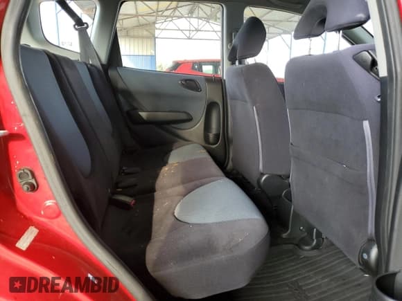 ✅ 2007 Honda Fit Sport • VIN: JHMGD38667S033692 • Лот: 85659185. Опубликован ранее на Copart с пробегом 214 998 миль. Бесплатный доступ к архиву аукционных продаж из США и подробный отчёт об истории автомобиля на DreamBid. Изображение 10.