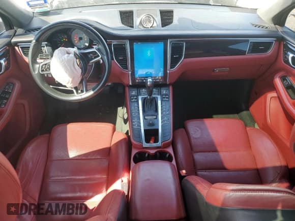 ✅ 2015 Porsche Macan S • VIN: WP1AB2A57FLB59172 • Lot: 56286445. Listed on Copart with 167,664 mi. Free auction sales archive from the USA and detailed vehicle history report at DreamBid. Image 8.