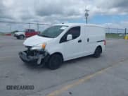 ✅ 2020 Nissan NV200 SV • VIN: 3N6CM0KN8LK707416 • Lot: 39552346. Wystawiony na IAAI z przebiegiem 139 179 mil. Bezpłatny archiwum sprzedaży aukcyjnych z USA i szczegółowy raport historii pojazdu na DreamBid. Zdjęcie 2.