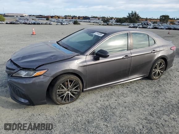 ✅ 2019 Toyota Camry SE • VIN: 4T1B11HK4KU197568 • Лот: 91145285. Опубликован ранее на Copart с пробегом 72 711 миль. Бесплатный доступ к архиву аукционных продаж из США и подробный отчёт об истории автомобиля на DreamBid. Изображение 1.