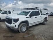 ✅ 2022 GMC Sierra 1500 Pro • VIN: 1GTRHAEK4NZ544455 • Lot: 59938465. Wystawiony na Copart z przebiegiem 92 134 mil. Bezpłatny archiwum sprzedaży aukcyjnych z USA i szczegółowy raport historii pojazdu na DreamBid. Zdjęcie 1.