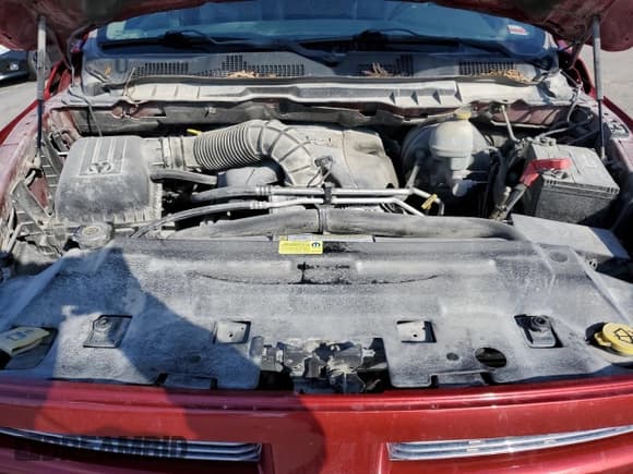 ✅ 2010 Dodge 1500 Sport • VIN: 1D7RV1CT1AS259998 • Lot: 84396724. Wystawiony na Copart z przebiegiem 151 954 mil. Bezpłatny archiwum sprzedaży aukcyjnych z USA i szczegółowy raport historii pojazdu na DreamBid. Zdjęcie 11.