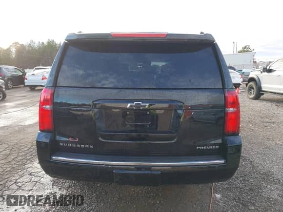 2020 Chevrolet Suburban Premier z VIN 1GNSCJKC0LR121728, wystawiony jako IAAI lot #41105003 z przebiegiem 43 820 mil mil oraz . Historia ofert i sprzedaży dostępna na DreamBid. Obrazek 16.