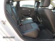 ✅ 2017 Chevrolet Impala LT • VIN: 2G1105S39H9135092 • Лот: 52751264. Опубликован ранее на Copart с пробегом 46 518 миль. Бесплатный доступ к архиву аукционных продаж из США и подробный отчёт об истории автомобиля на DreamBid. Изображение 10.