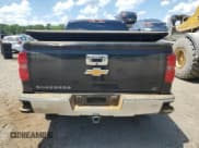 ✅ 2018 Chevrolet Silverado 1500 LT • VIN: 3GCPCREC8JG523518 • Lot: 65961315. Wystawiony na Copart z przebiegiem 113 796 mil. Bezpłatny archiwum sprzedaży aukcyjnych z USA i szczegółowy raport historii pojazdu na DreamBid. Zdjęcie 6.