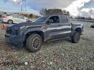 ✅ 2024 Toyota Tacoma TRD Sport • VIN: 3TYLB5JN3RT035807 • Lot: 94256585. Listed on Copart with 8,458 mi. Free auction sales archive from the USA and detailed vehicle history report at DreamBid. Image 1.