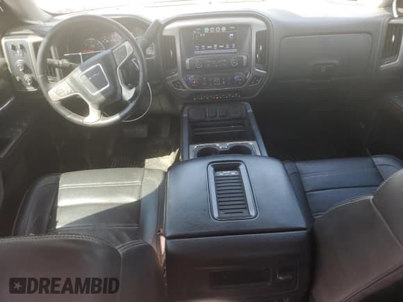 ✅ 2017 GMC Sierra 1500 Denali • VIN: 3GTU2PEJ2HG315380 • Lot: 67271735. Listed on Copart with 137,897 mi. Free auction sales archive from the USA and detailed vehicle history report at DreamBid. Image 8.