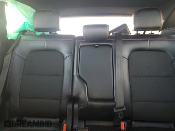 ✅ 2024 Ford Escape ST-Line • VIN: 1FMCU9MN8RUA26407 • Lot: 90408655. Wystawiony na Copart z przebiegiem 27 899 mil. Bezpłatny archiwum sprzedaży aukcyjnych z USA i szczegółowy raport historii pojazdu na DreamBid. Zdjęcie 10.