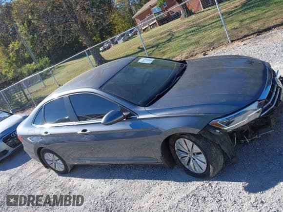 ✅ 2019 Volkswagen Jetta S • VIN: 3VWC57BU3KM180594 • Лот: 43457968. Опубликован ранее на IAAI с пробегом 102 950 миль. Бесплатный доступ к архиву аукционных продаж из США и подробный отчёт об истории автомобиля на DreamBid. Изображение 14.