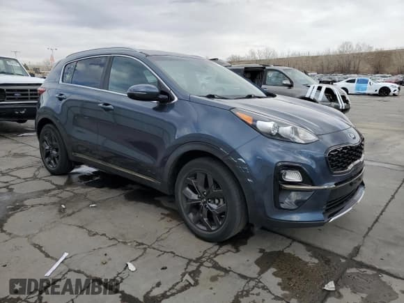 ✅ 2020 Kia Sportage S • VIN: KNDP63AC0L7732910 • Lot: 49707205. Wystawiony na Copart z przebiegiem 61 842 mil. Bezpłatny archiwum sprzedaży aukcyjnych z USA i szczegółowy raport historii pojazdu na DreamBid. Zdjęcie 4.