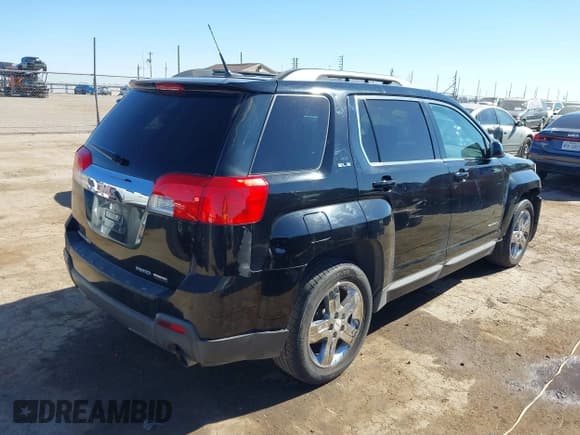 ✅ 2012 GMC Terrain SLE-2 • VIN: 2GKFLTE58C6101858 • Lot: 43602742. Wystawiony na IAAI z przebiegiem 184 579 mil. Bezpłatny archiwum sprzedaży aukcyjnych z USA i szczegółowy raport historii pojazdu na DreamBid. Zdjęcie 4.