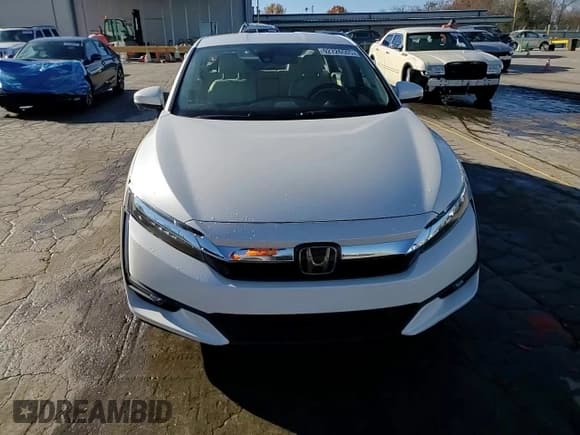 ✅ 2020 Honda Clarity Touring • VIN: JHMZC5F37LC002648 • Lot: 92726505. Wystawiony na Copart z przebiegiem 43 317 mil. Bezpłatny archiwum sprzedaży aukcyjnych z USA i szczegółowy raport historii pojazdu na DreamBid. Zdjęcie 13.