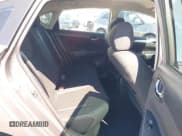 ✅ 2018 Nissan Sentra S • VIN: 3N1AB7AP9JY310922 • Лот: 42030948. Опубликован ранее на IAAI с пробегом 96 763 миль. Бесплатный доступ к архиву аукционных продаж из США и подробный отчёт об истории автомобиля на DreamBid. Изображение 8.