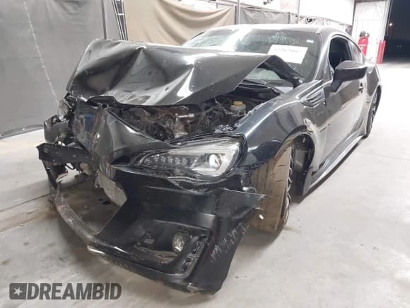 ✅ 2017 Subaru BRZ Limited • VIN: JF1ZCAC18H9605261 • Lot: 42262007. Listed on IAAI with 62,051 mi. Free auction sales archive from the USA and detailed vehicle history report at DreamBid. Image 16.