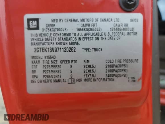 2007 GMC Sierra 1500 SL with VIN 2GTEK13V971120262, listed as a Copart auction lot 61915754 with 232,410 mi miles and Salvage title. Bid and sale history available at DreamBid. Image 13.