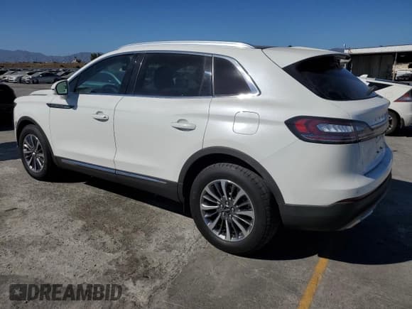 ✅ 2021 Lincoln Nautilus Reserve • VIN: 2LMPJ8K92MBL08944 • Lot: 67065905. Wystawiony na Copart z przebiegiem 19 249 mil. Bezpłatny archiwum sprzedaży aukcyjnych z USA i szczegółowy raport historii pojazdu na DreamBid. Zdjęcie 2.