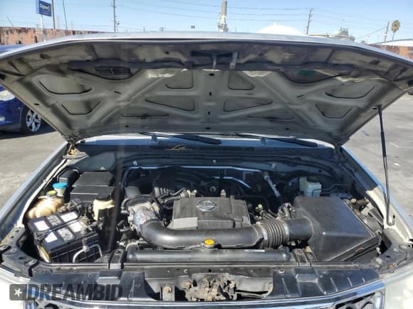 ✅ 2006 Nissan Frontier SE • VIN: 1N6AD06UX6C461388 • Lot: 85946205. Wystawiony na Copart z przebiegiem 229 402 mil. Bezpłatny archiwum sprzedaży aukcyjnych z USA i szczegółowy raport historii pojazdu na DreamBid. Zdjęcie 11.