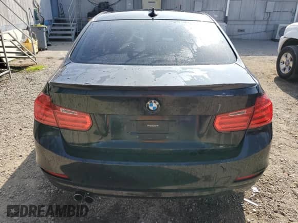 2014 BMW 3 Series 328i с VIN WBA3C1C50EK107415, выставлен на аукционе Copart как лот 91265225 с пробегом 146 193 миль миль и Чистый • Clean title. История ставок и продаж доступна на DreamBid. Изображение 6.
