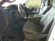 ✅ 2021 Chevrolet Silverado 1500 Custom • VIN: 1GCRYBEH9MZ122853 • Lot: 75997394. Wystawiony na Copart z przebiegiem 145 097 mil. Bezpłatny archiwum sprzedaży aukcyjnych z USA i szczegółowy raport historii pojazdu na DreamBid. Zdjęcie 7.