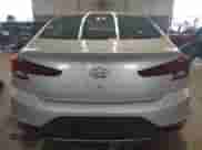 2019 Hyundai Elantra SE с VIN 5NPD74LF2KH443616, выставлен на аукционе IAAI как лот 43536168 с пробегом 28 332 миль миль и . История ставок и продаж доступна на DreamBid. Изображение 16.