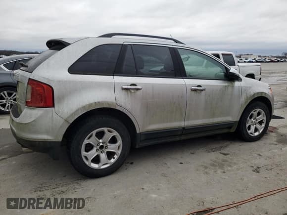 ✅ 2014 Ford Edge SE • VIN: 2FMDK3G95EBB47594 • Lot: 85149574. Wystawiony na Copart z przebiegiem 143 803 mil. Bezpłatny archiwum sprzedaży aukcyjnych z USA i szczegółowy raport historii pojazdu na DreamBid. Zdjęcie 3.