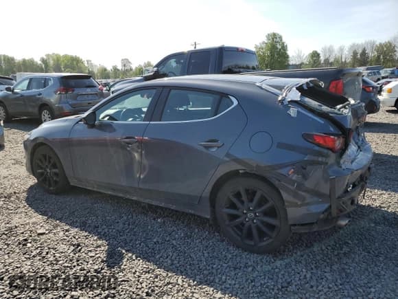 ✅ 2022 Mazda 3 Carbon Edition • VIN: JM1BPALL8N1505222 • Lot: 54271275. Wystawiony na Copart z przebiegiem 55 946 mil. Bezpłatny archiwum sprzedaży aukcyjnych z USA i szczegółowy raport historii pojazdu na DreamBid. Zdjęcie 2.