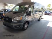 ✅ 2021 Ford Transit Passenger XL • VIN: 1FBAX2C80MKA43264 • Lot: 42348321. Wystawiony na IAAI z przebiegiem 151 706 mil. Bezpłatny archiwum sprzedaży aukcyjnych z USA i szczegółowy raport historii pojazdu na DreamBid. Zdjęcie 2.