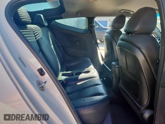 ✅ 2014 Hyundai Veloster Turbo • VIN: KMHTC6AE7EU191400 • Lot: 80125425. Wystawiony na Copart z przebiegiem 155 013 mil. Bezpłatny archiwum sprzedaży aukcyjnych z USA i szczegółowy raport historii pojazdu na DreamBid. Zdjęcie 10.