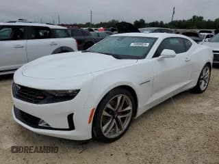 ✅ 2020 Chevrolet Camaro 2LT • VIN: 1G1FD1RX6L0122248 • Lot: 74958024. Wystawiony na Copart z przebiegiem 33 824 mil. Bezpłatny archiwum sprzedaży aukcyjnych z USA i szczegółowy raport historii pojazdu na DreamBid. Zdjęcie 1.