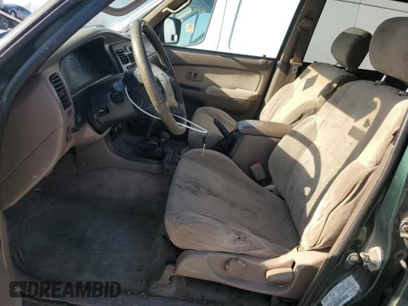 ✅ 2001 Toyota 4Runner SR5 • VIN: JT3HN86R710331558 • Lot: 92063235. Wystawiony na Copart z przebiegiem 305 445 mil. Bezpłatny archiwum sprzedaży aukcyjnych z USA i szczegółowy raport historii pojazdu na DreamBid. Zdjęcie 7.