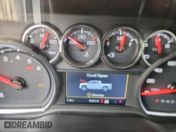 ✅ 2019 Chevrolet Silverado 1500 LT • VIN: 3GCUYDED8KG154497 • Lot: 92683975. Wystawiony na Copart z przebiegiem 92 510 mil. Bezpłatny archiwum sprzedaży aukcyjnych z USA i szczegółowy raport historii pojazdu na DreamBid. Zdjęcie 9.