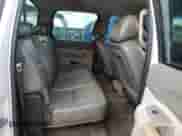 2010 Chevrolet Silverado 2500HD Work Truck z VIN 1GC4KVBG4AF147228, wystawiony jako Copart lot #68526255 z przebiegiem 231 248 mil mil oraz Szkoda całkowita • Salvage title. Historia ofert i sprzedaży dostępna na DreamBid. Obrazek 10.