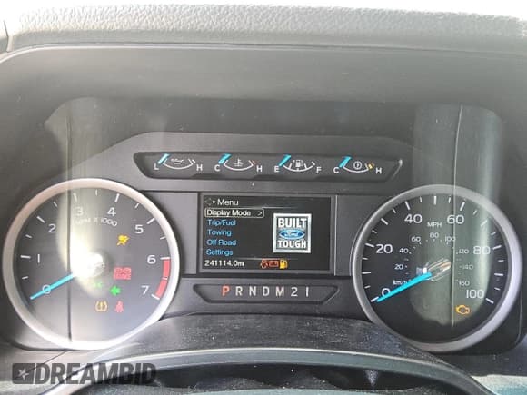 ✅ 2017 Ford F-350 Platinum • VIN: 1FT8W3B62HEE13749 • Lot: 67296505. Listed on Copart with 241,114 mi. Free auction sales archive from the USA and detailed vehicle history report at DreamBid. Image 9.