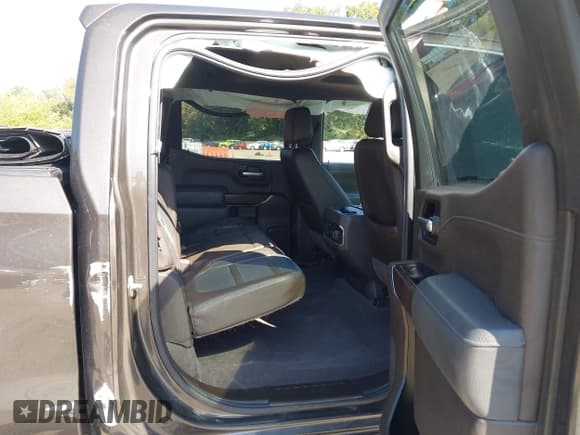 ✅ 2019 GMC Sierra 1500 Denali • VIN: 1GTU9FEL4KZ281876 • Лот: 43209357. Опубликован ранее на IAAI с пробегом 137 774 миль. Бесплатный доступ к архиву аукционных продаж из США и подробный отчёт об истории автомобиля на DreamBid. Изображение 8.