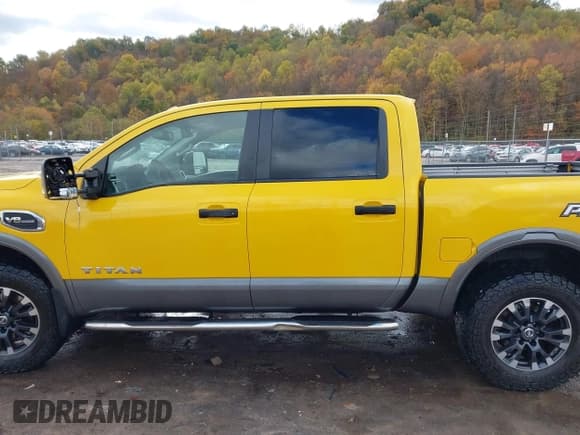 ✅ 2017 Nissan Titan Pro-4X • VIN: 1N6AA1E56HN547247 • Lot: 43523767. Listed on IAAI with 68,049 mi. Free auction sales archive from the USA and detailed vehicle history report at DreamBid. Image 14.