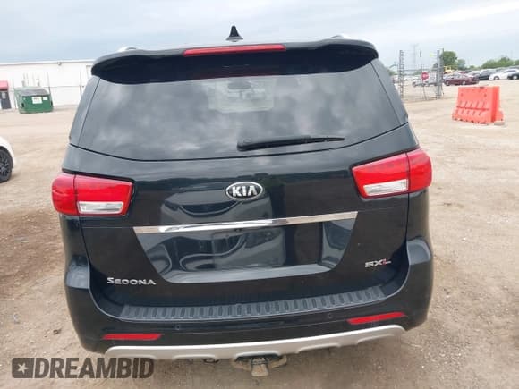 ✅ 2015 Kia Sedona SX-L • VIN: KNDME5C15F6031979 • Lot: 42870261. Listed on IAAI with 211,316 mi. Free auction sales archive from the USA and detailed vehicle history report at DreamBid. Image 17.