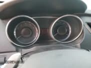 ✅ 2013 Hyundai Sonata SE • VIN: 5NPEC4AB7DH774100 • Lot: 76060864. Wystawiony na Copart z przebiegiem Nie podano. Bezpłatny archiwum sprzedaży aukcyjnych z USA i szczegółowy raport historii pojazdu na DreamBid. Zdjęcie 9.