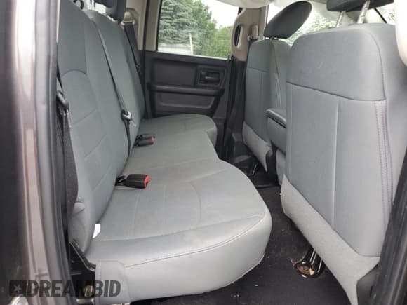 ✅ 2018 Ram 1500 Express • VIN: 1C6RR7FG7JS210053 • Lot: 61964735. Listed on Copart with 101,548 mi. Free auction sales archive from the USA and detailed vehicle history report at DreamBid. Image 10.