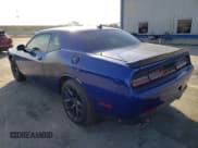 ✅ 2019 Dodge Challenger SXT • VIN: 2C3CDZAG6KH621389 • Lot: 40238453. Wystawiony na Copart z przebiegiem 22 268 mil. Bezpłatny archiwum sprzedaży aukcyjnych z USA i szczegółowy raport historii pojazdu na DreamBid. Zdjęcie 2.