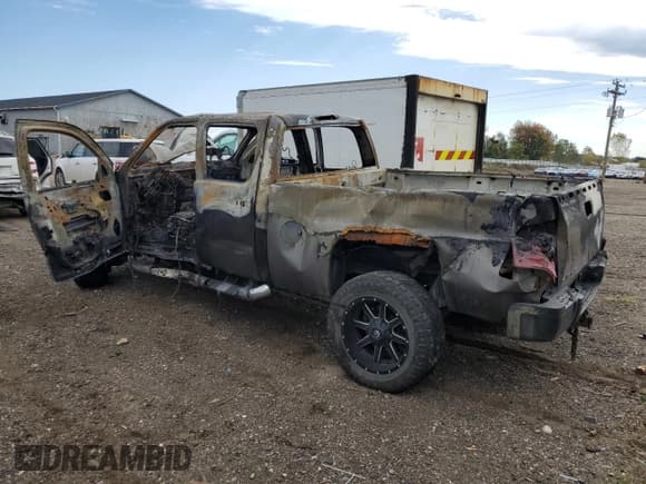 ✅ 2013 Chevrolet Silverado 2500HD LT • VIN: 1GC1KXCG0DF162875 • Лот: 82328015. Опубликован ранее на Copart с пробегом Не указан. Бесплатный доступ к архиву аукционных продаж из США и подробный отчёт об истории автомобиля на DreamBid. Изображение 2.