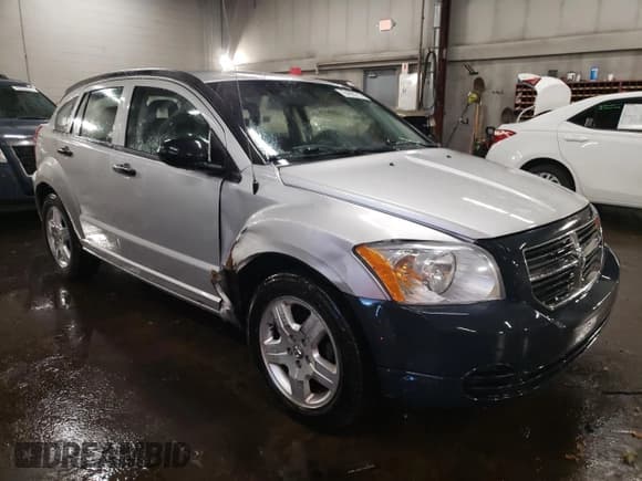 ✅ 2008 Dodge Caliber SXT • VIN: 1B3HB48B88D789627 • Лот: 84800714. Опубликован ранее на Copart с пробегом 128 854 миль. Бесплатный доступ к архиву аукционных продаж из США и подробный отчёт об истории автомобиля на DreamBid. Изображение 4.